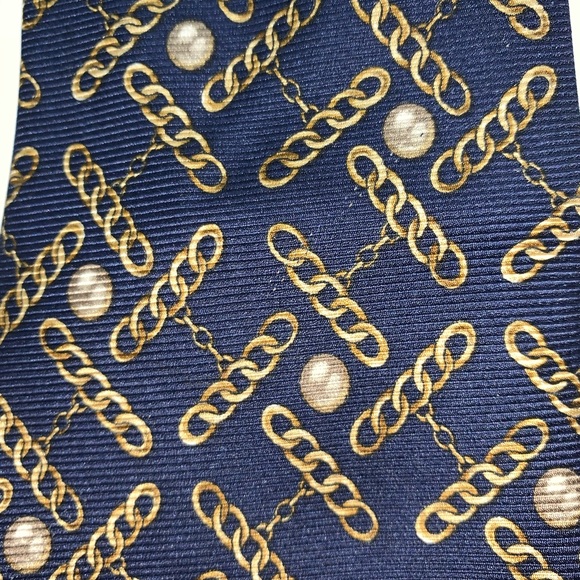 authentic CHANEL silk twill NECKTIE pearl + chains - Picture 2 of 5